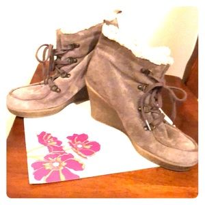 Cute wedge suede/fur boots
